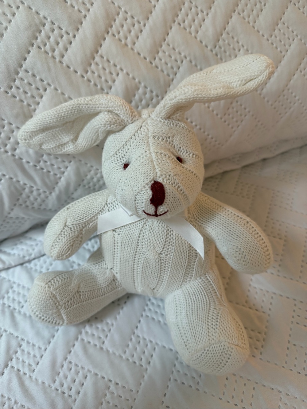 Baby Mode Signature White Cotton Knit Bunny Plush Toy Ribbon Neck